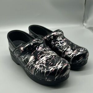 Dansko professional patent dress clogs metallic waves women's